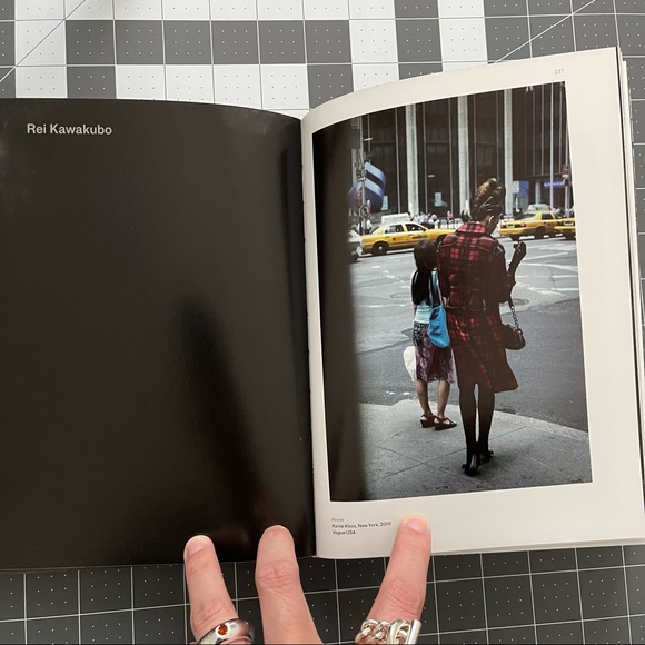 Peter Lindbergh
On Fashion Photography 
Published by TASCHEN - Picture 5 of 6